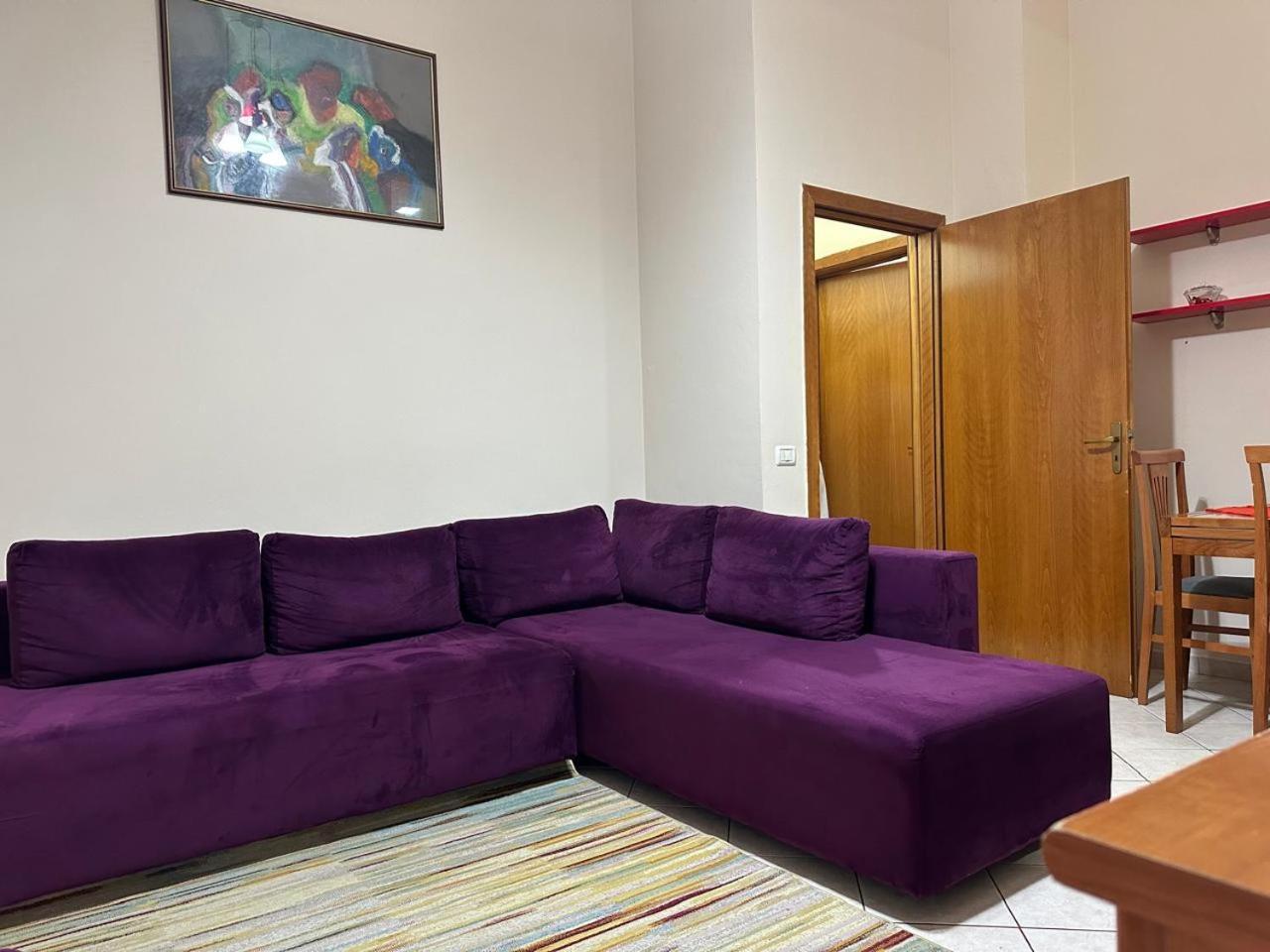 Hotelvila 22 Tirana Esterno foto